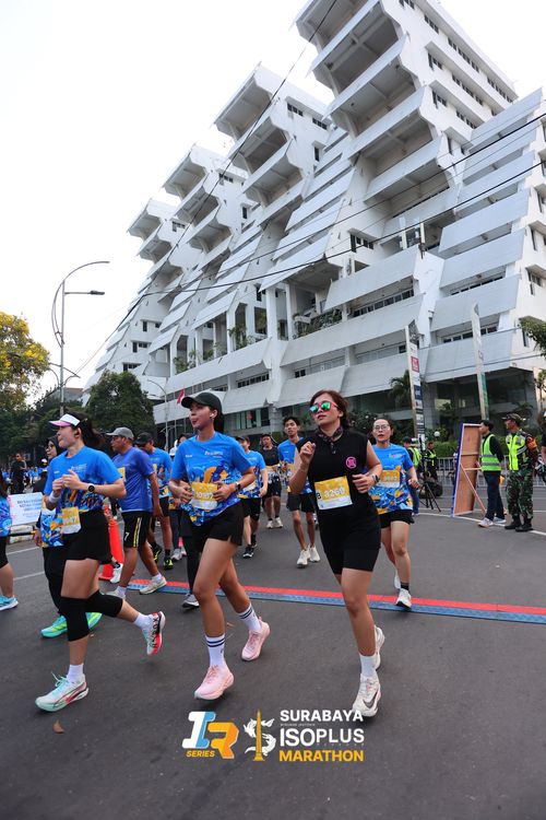 Race photo from SURABAYA ISOPLUS MARATHON 2025