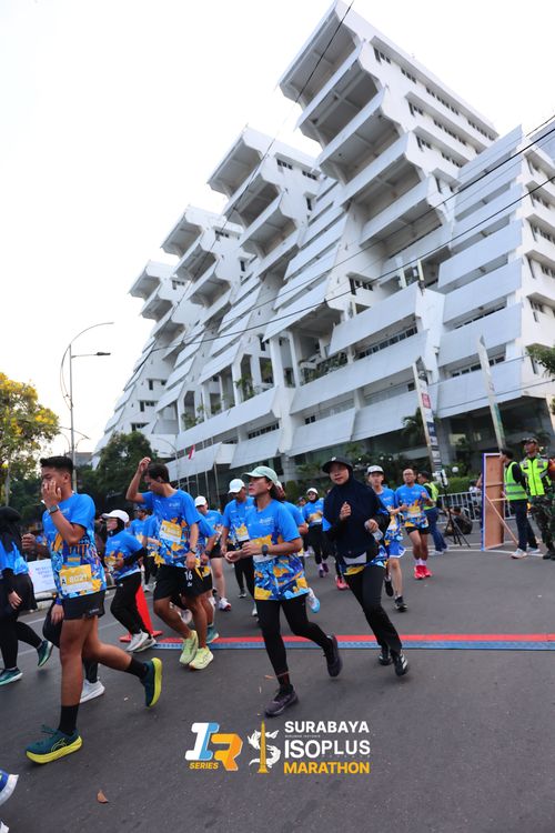 Race photo from SURABAYA ISOPLUS MARATHON 2025