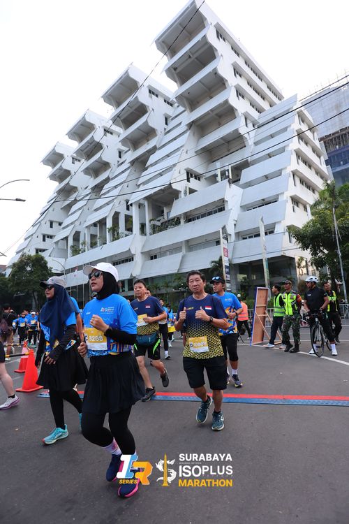 Race photo from SURABAYA ISOPLUS MARATHON 2025