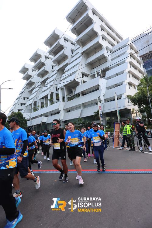 Race photo from SURABAYA ISOPLUS MARATHON 2025