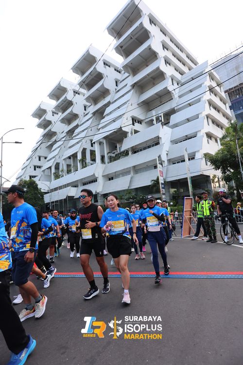 Race photo from SURABAYA ISOPLUS MARATHON 2025