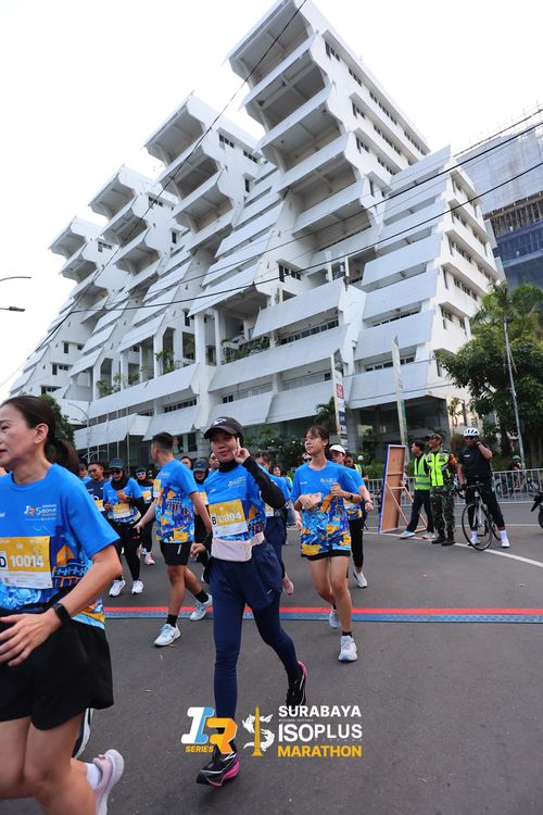 Race photo from SURABAYA ISOPLUS MARATHON 2025