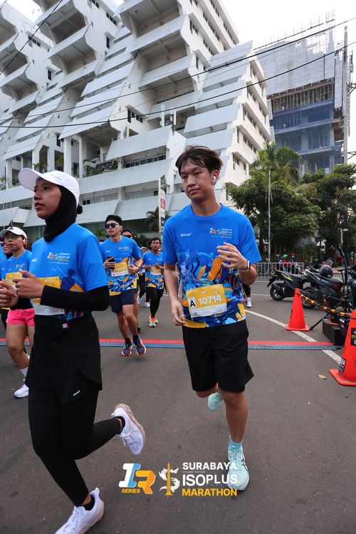 Race photo from SURABAYA ISOPLUS MARATHON 2025