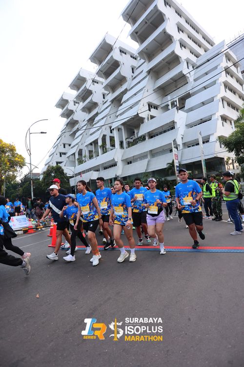 Race photo from SURABAYA ISOPLUS MARATHON 2025
