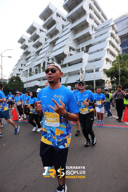Race photo from SURABAYA ISOPLUS MARATHON 2025