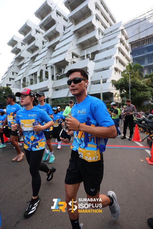 Race photo from SURABAYA ISOPLUS MARATHON 2025