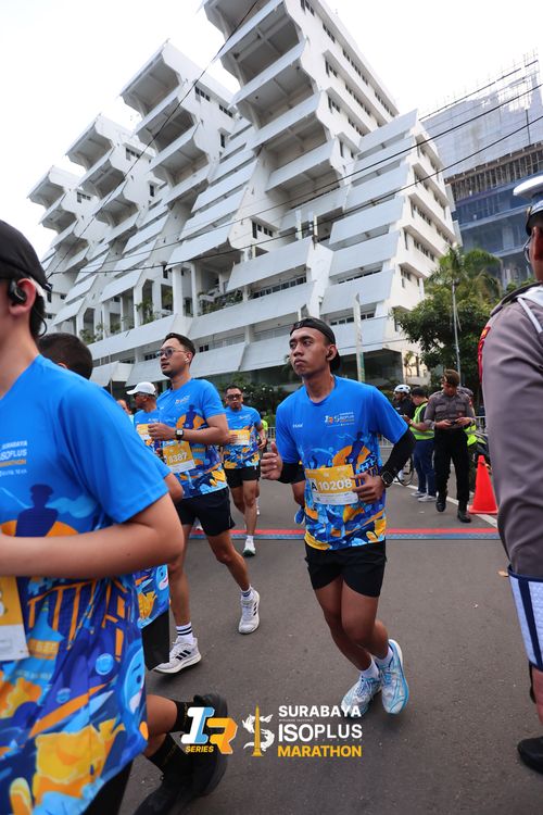 Race photo from SURABAYA ISOPLUS MARATHON 2025