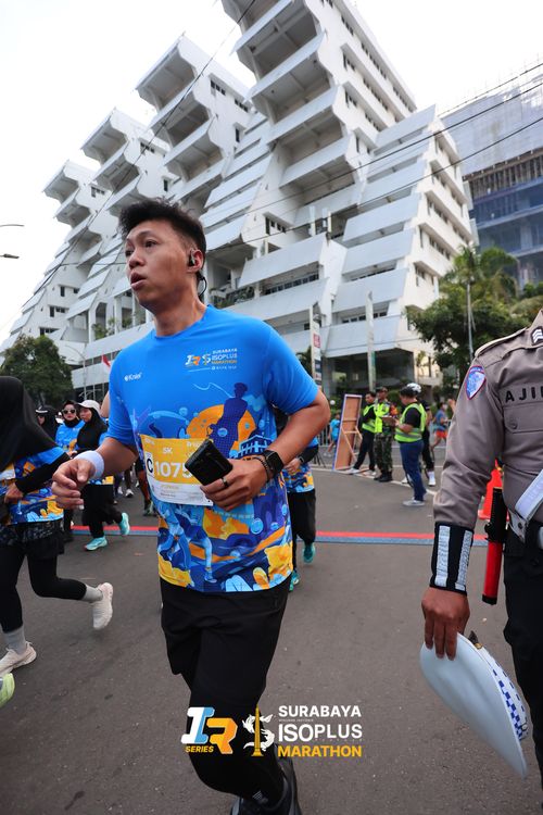 Race photo from SURABAYA ISOPLUS MARATHON 2025