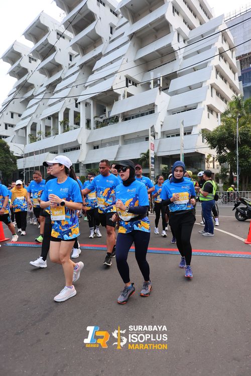 Race photo from SURABAYA ISOPLUS MARATHON 2025