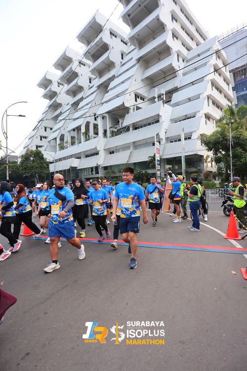 Race photo from SURABAYA ISOPLUS MARATHON 2025