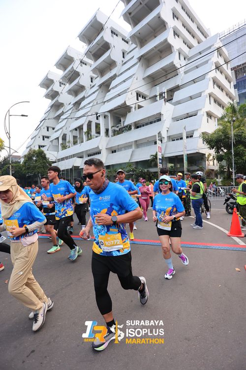 Race photo from SURABAYA ISOPLUS MARATHON 2025