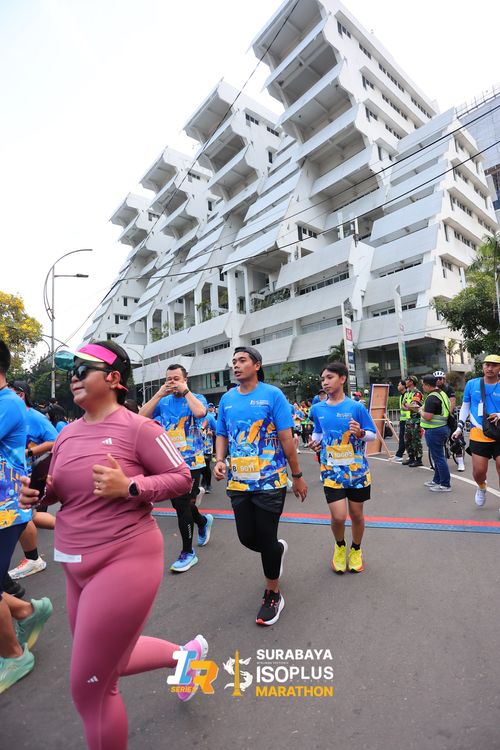 Race photo from SURABAYA ISOPLUS MARATHON 2025