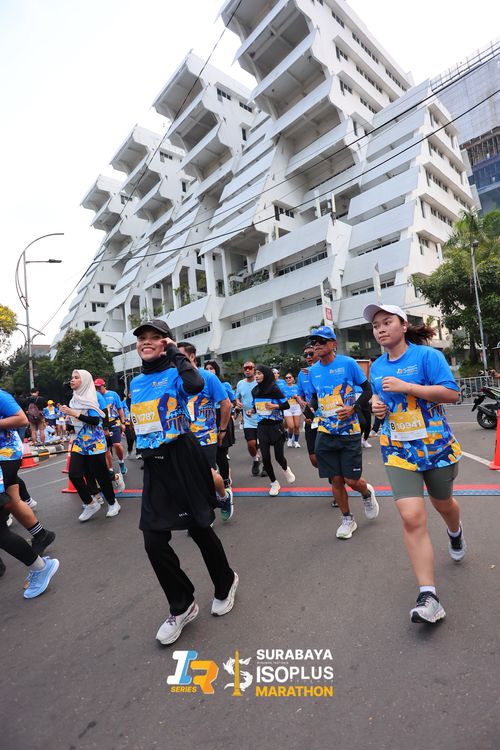 Race photo from SURABAYA ISOPLUS MARATHON 2025
