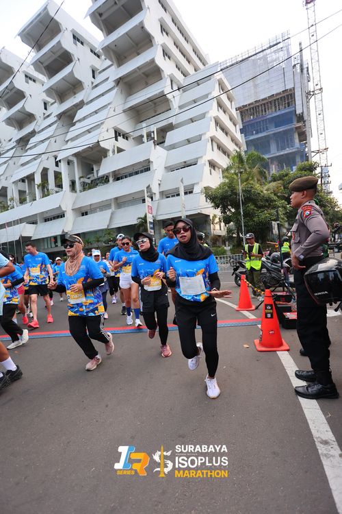 Race photo from SURABAYA ISOPLUS MARATHON 2025