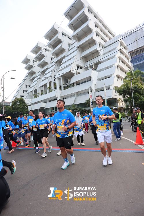 Race photo from SURABAYA ISOPLUS MARATHON 2025
