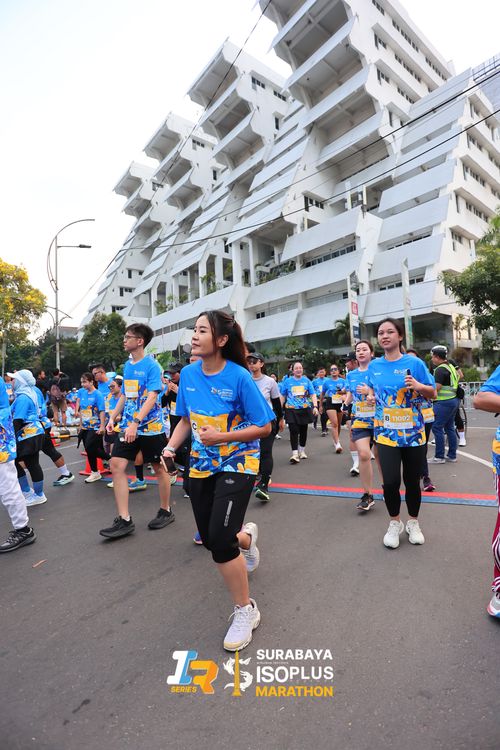 Race photo from SURABAYA ISOPLUS MARATHON 2025