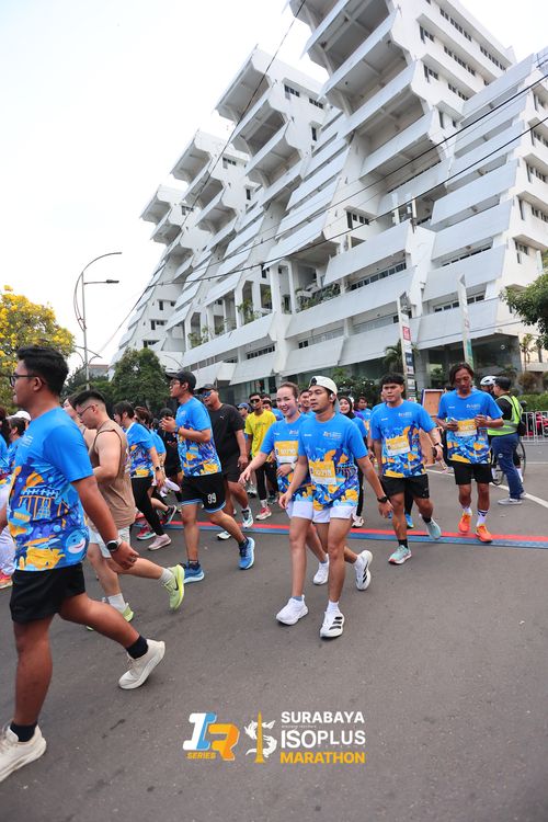 Race photo from SURABAYA ISOPLUS MARATHON 2025
