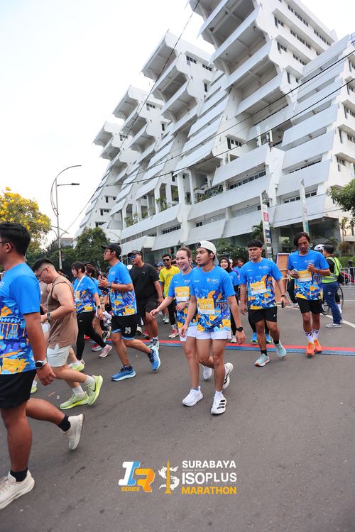 Race photo from SURABAYA ISOPLUS MARATHON 2025