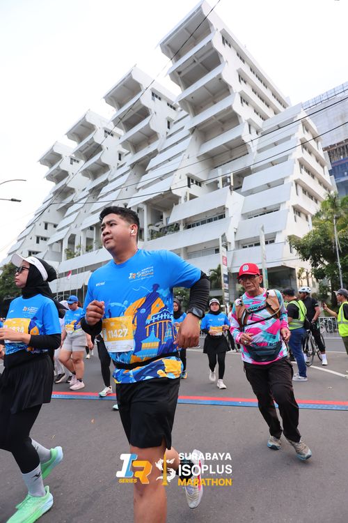 Race photo from SURABAYA ISOPLUS MARATHON 2025