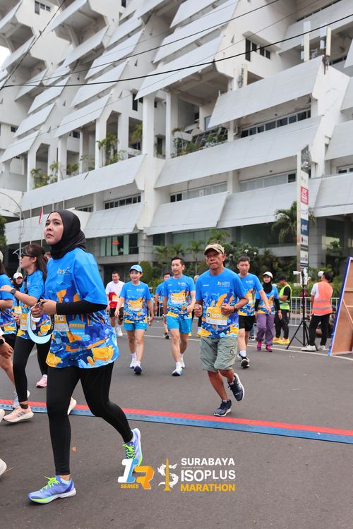 Race photo from SURABAYA ISOPLUS MARATHON 2025