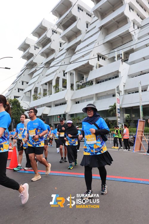 Race photo from SURABAYA ISOPLUS MARATHON 2025