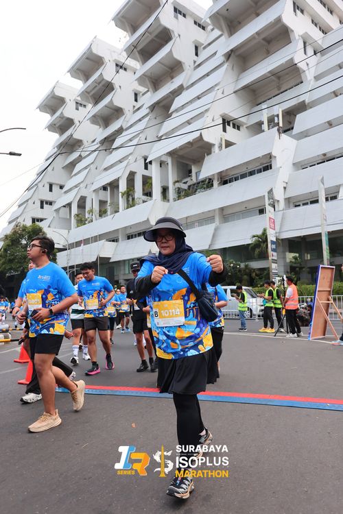 Race photo from SURABAYA ISOPLUS MARATHON 2025