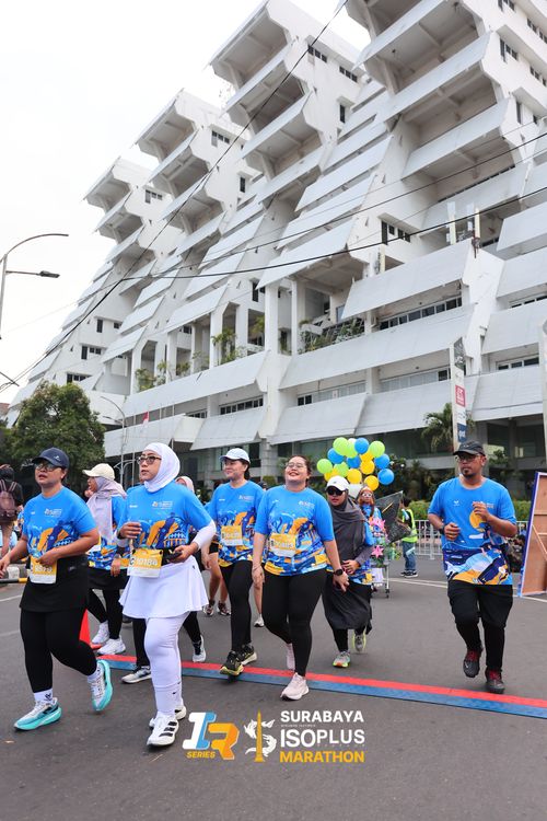 Race photo from SURABAYA ISOPLUS MARATHON 2025