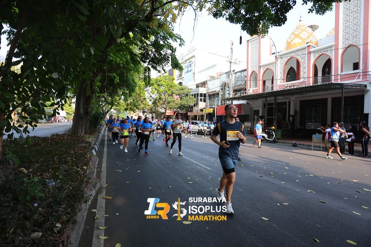 Race photo from SURABAYA ISOPLUS MARATHON 2025