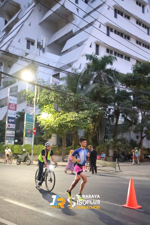 Race photo from SURABAYA ISOPLUS MARATHON 2025