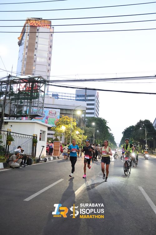 Race photo from SURABAYA ISOPLUS MARATHON 2025