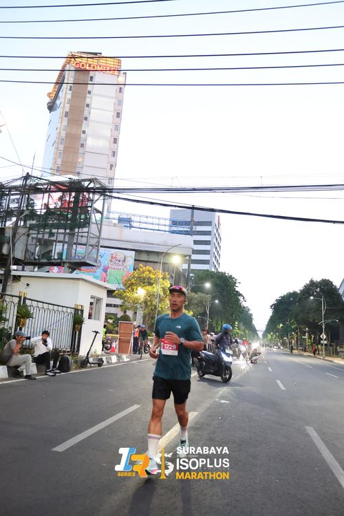Race photo from SURABAYA ISOPLUS MARATHON 2025