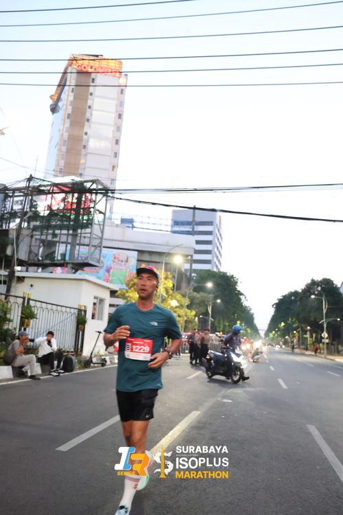 Race photo from SURABAYA ISOPLUS MARATHON 2025