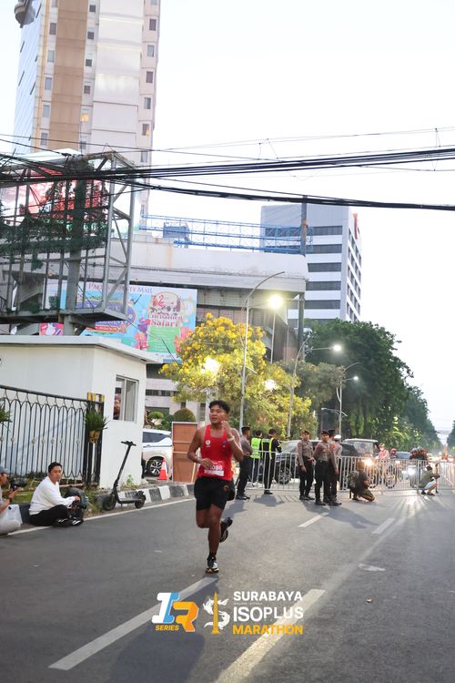Race photo from SURABAYA ISOPLUS MARATHON 2025
