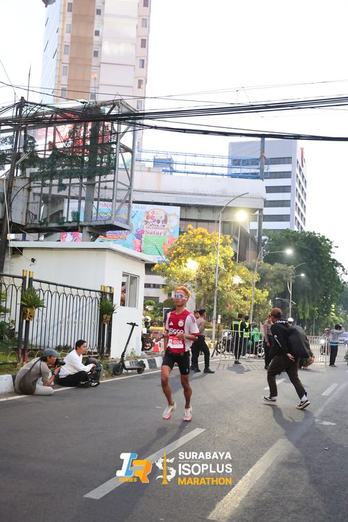 Race photo from SURABAYA ISOPLUS MARATHON 2025