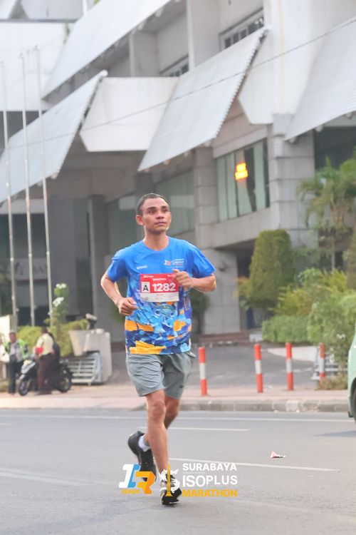 Race photo from SURABAYA ISOPLUS MARATHON 2025