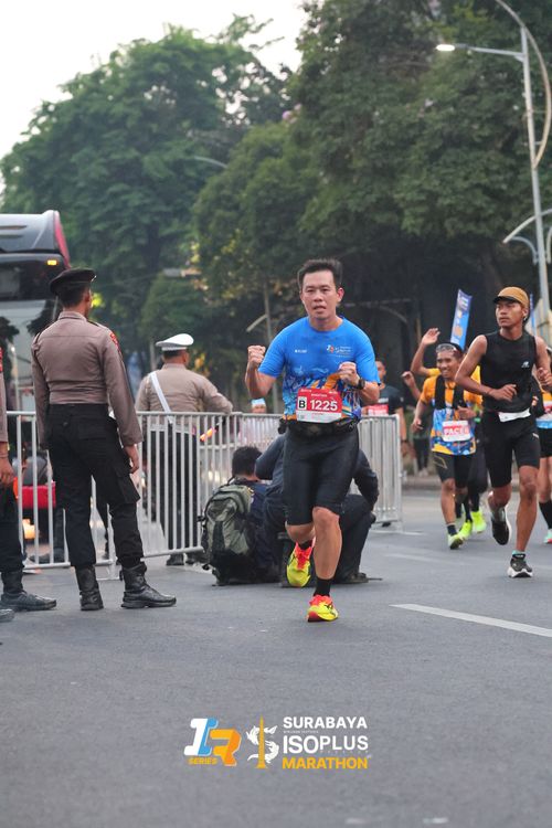 Race photo from SURABAYA ISOPLUS MARATHON 2025