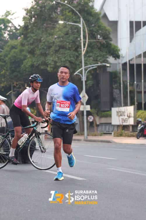 Race photo from SURABAYA ISOPLUS MARATHON 2025