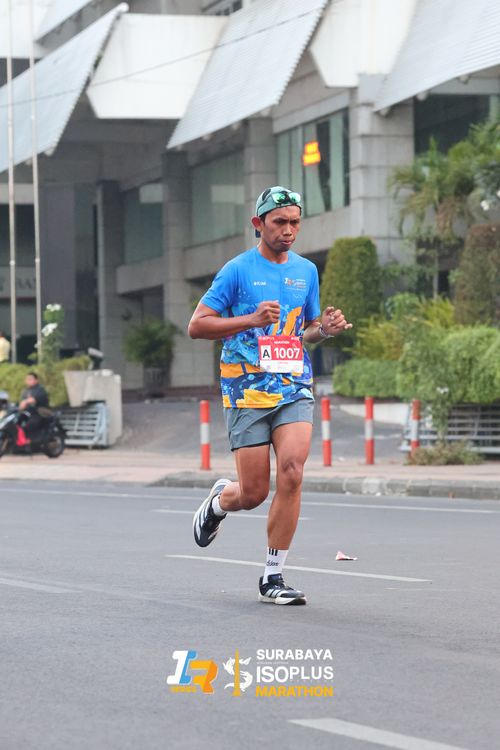 Race photo from SURABAYA ISOPLUS MARATHON 2025