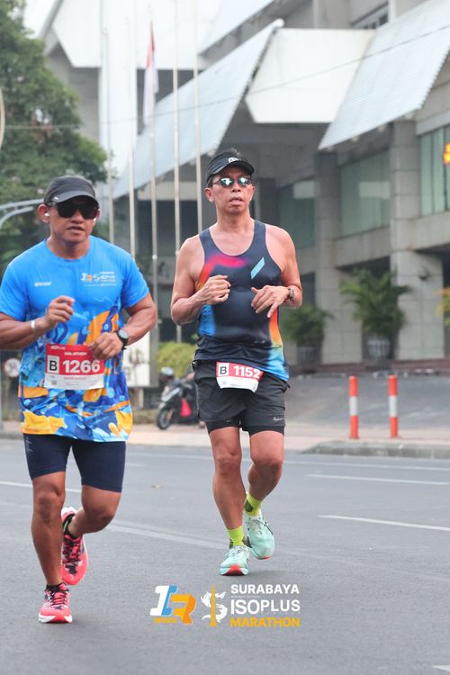 Race photo from SURABAYA ISOPLUS MARATHON 2025