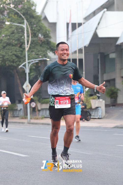 Race photo from SURABAYA ISOPLUS MARATHON 2025