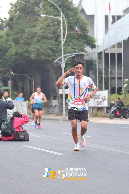 Race photo from SURABAYA ISOPLUS MARATHON 2025