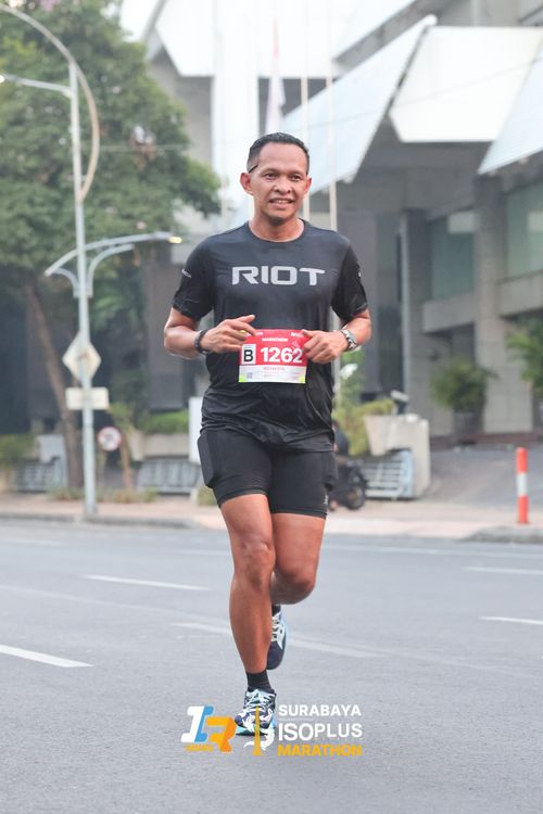Race photo from SURABAYA ISOPLUS MARATHON 2025