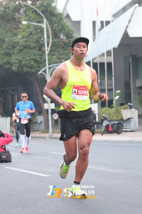 Race photo from SURABAYA ISOPLUS MARATHON 2025