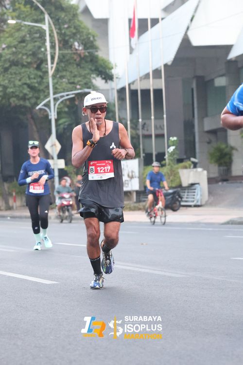 Race photo from SURABAYA ISOPLUS MARATHON 2025