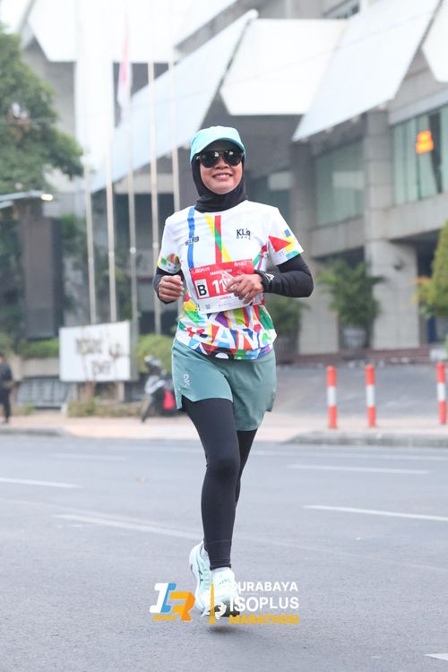 Race photo from SURABAYA ISOPLUS MARATHON 2025