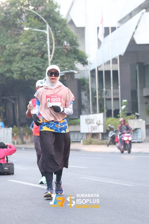 Race photo from SURABAYA ISOPLUS MARATHON 2025