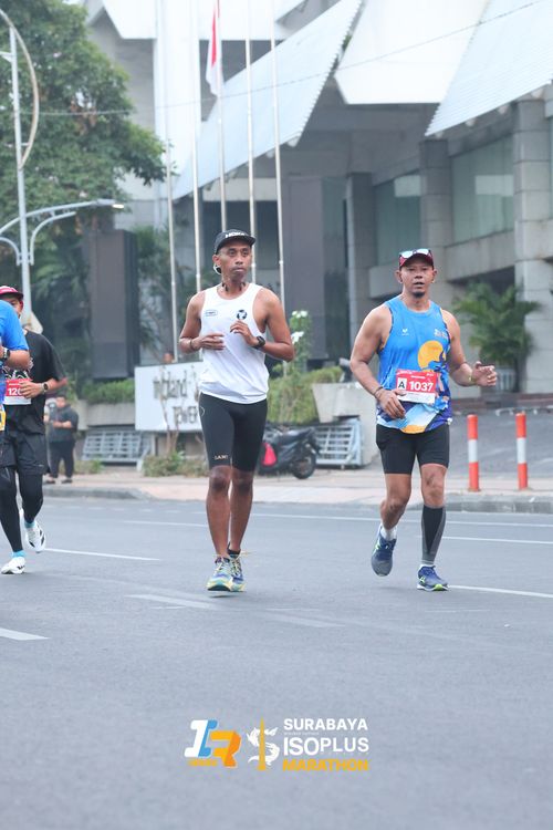 Race photo from SURABAYA ISOPLUS MARATHON 2025