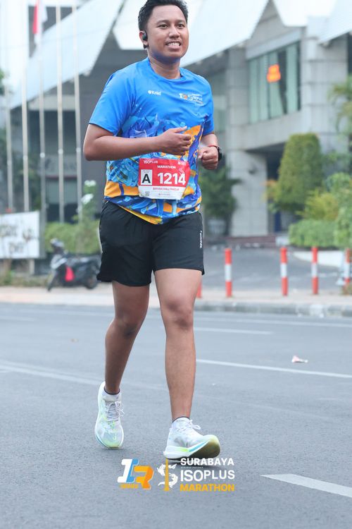 Race photo from SURABAYA ISOPLUS MARATHON 2025