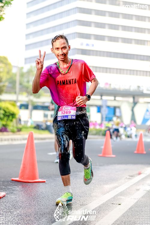 Race photo from Smartfren Run 2025 