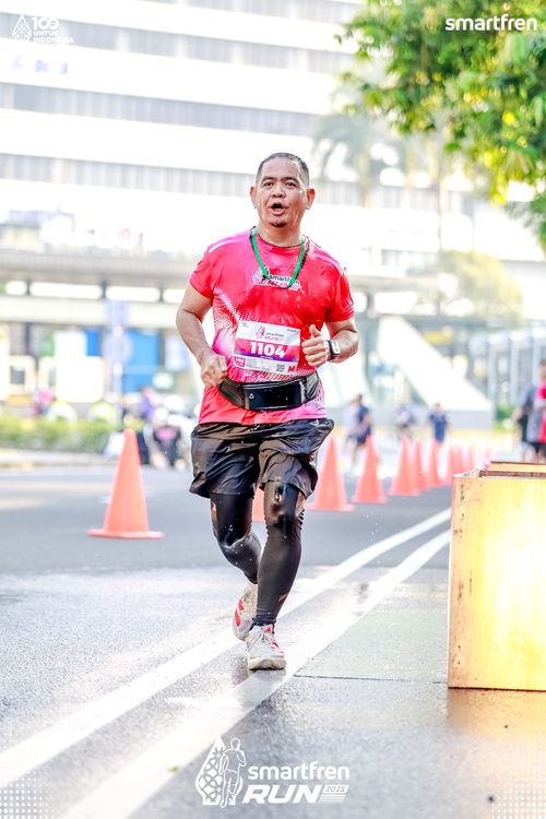Race photo from Smartfren Run 2025 